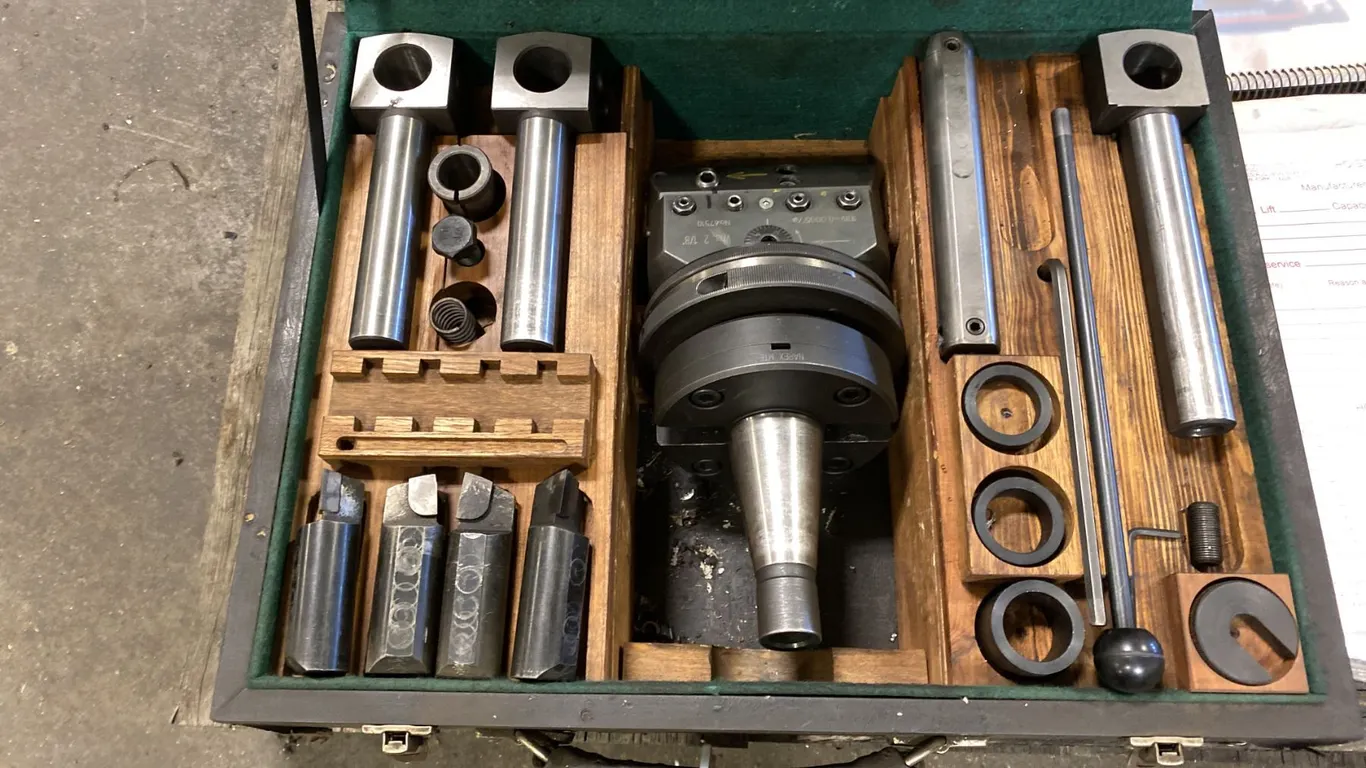 BORING AND FACING HEAD FOR MILLING MACHINE, COMPLETE KIT