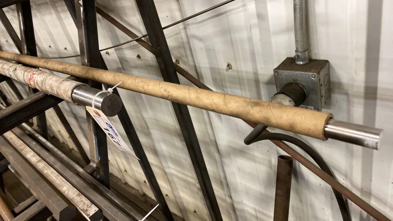 SEVERAL LENGTHS OF 4140 STAINLESS STEEL T&G 20MM, 1 7/16", 1 3/4", 4 1/2", 6". 4.5'-12' LONG