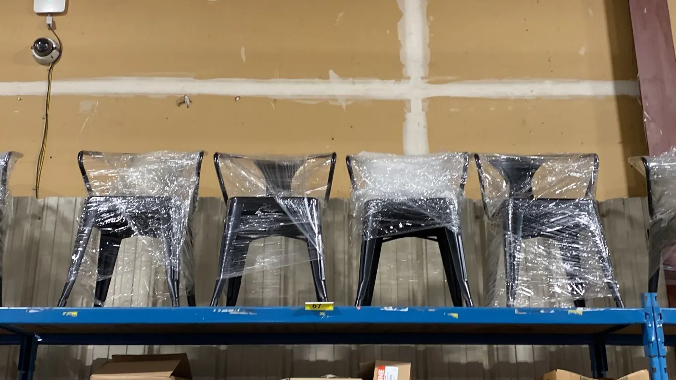 4 METAL CURVED BACK MODERN CAFE CHAIRS