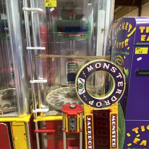 BENCHMARK GAMES JACKPOT BALL DROP COMMERCIAL COIN OPERATED ARCADE REDEMPTION MACHINE & CONNECTED