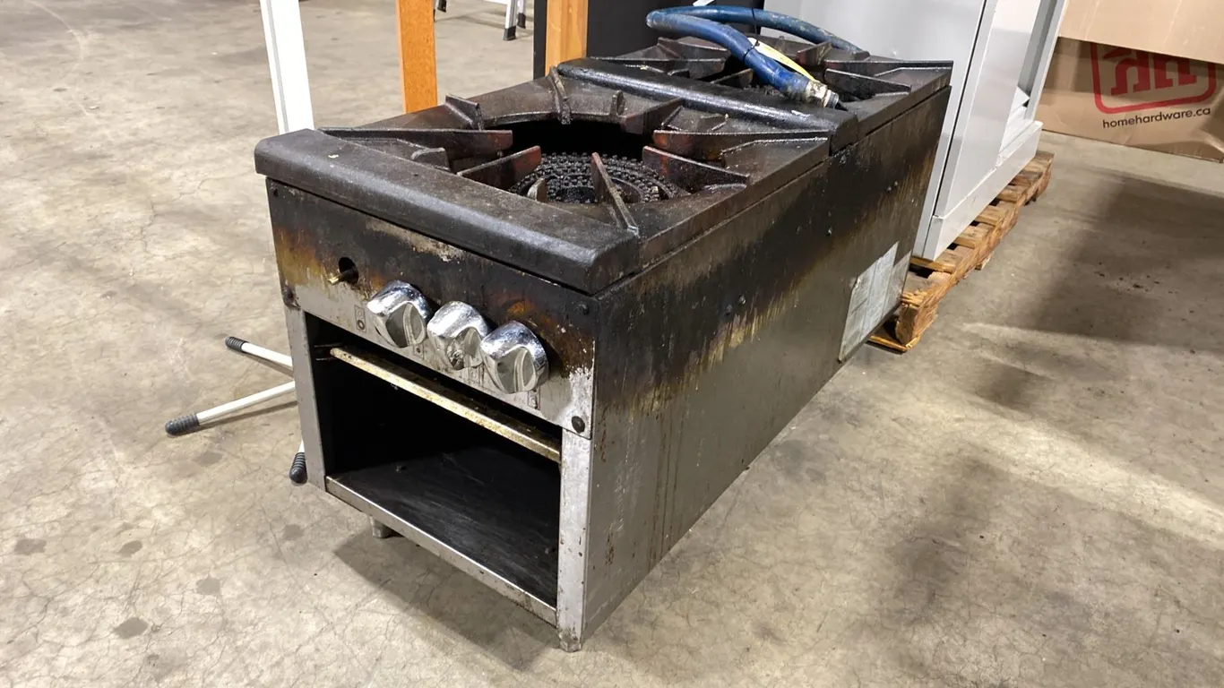 RCTSP 18-28 STAINLESS STEEL COMMERCIAL 2 BURNER NATURAL GAS STOCK POT COOKER *MISSING ONE KNOB*
