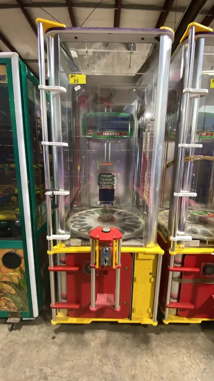 BENCHMARK GAMES JACKPOT BALL DROP COMMERCIAL COIN OPERATED ARCADE REDEMPTION MACHINE