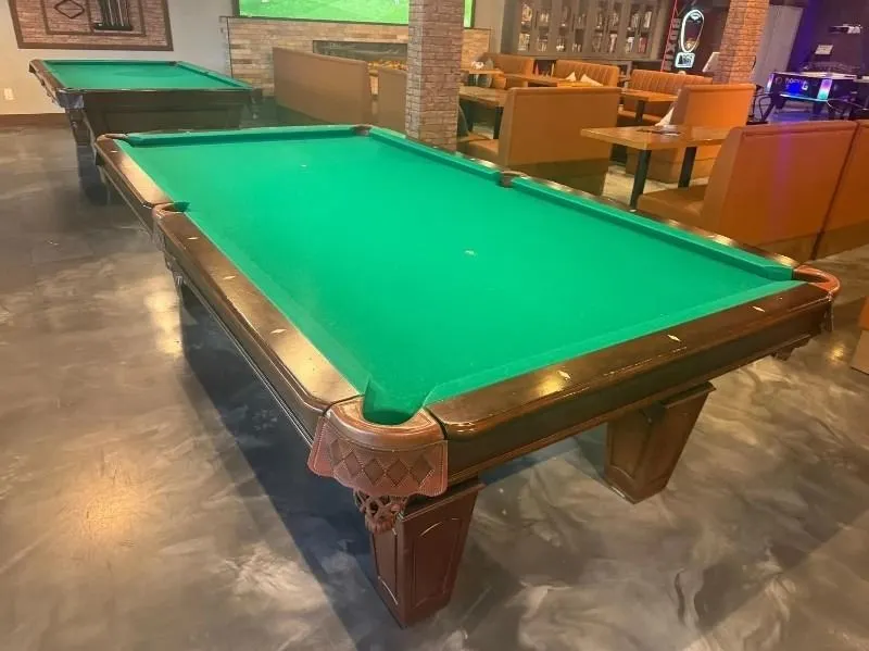 AUTHENTIC DYNAMIC BURLINGTON 8' CONTEMPORARY SLATE POOL TABLE WITH CHAMPION GREEN CARPETING