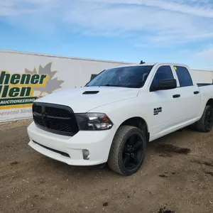 2022  Ram  1500 Classic  4x4 4dr Crew Cab 5.5 ft. SB