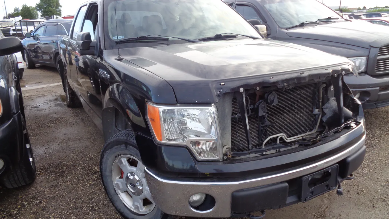 2014 Ford F-150 4x4 XL 4dr