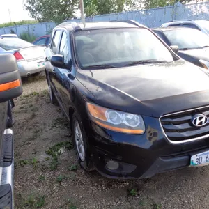 2011  Hyundai  SANTA FE  AWD 3.5 GL 4dr SUV
