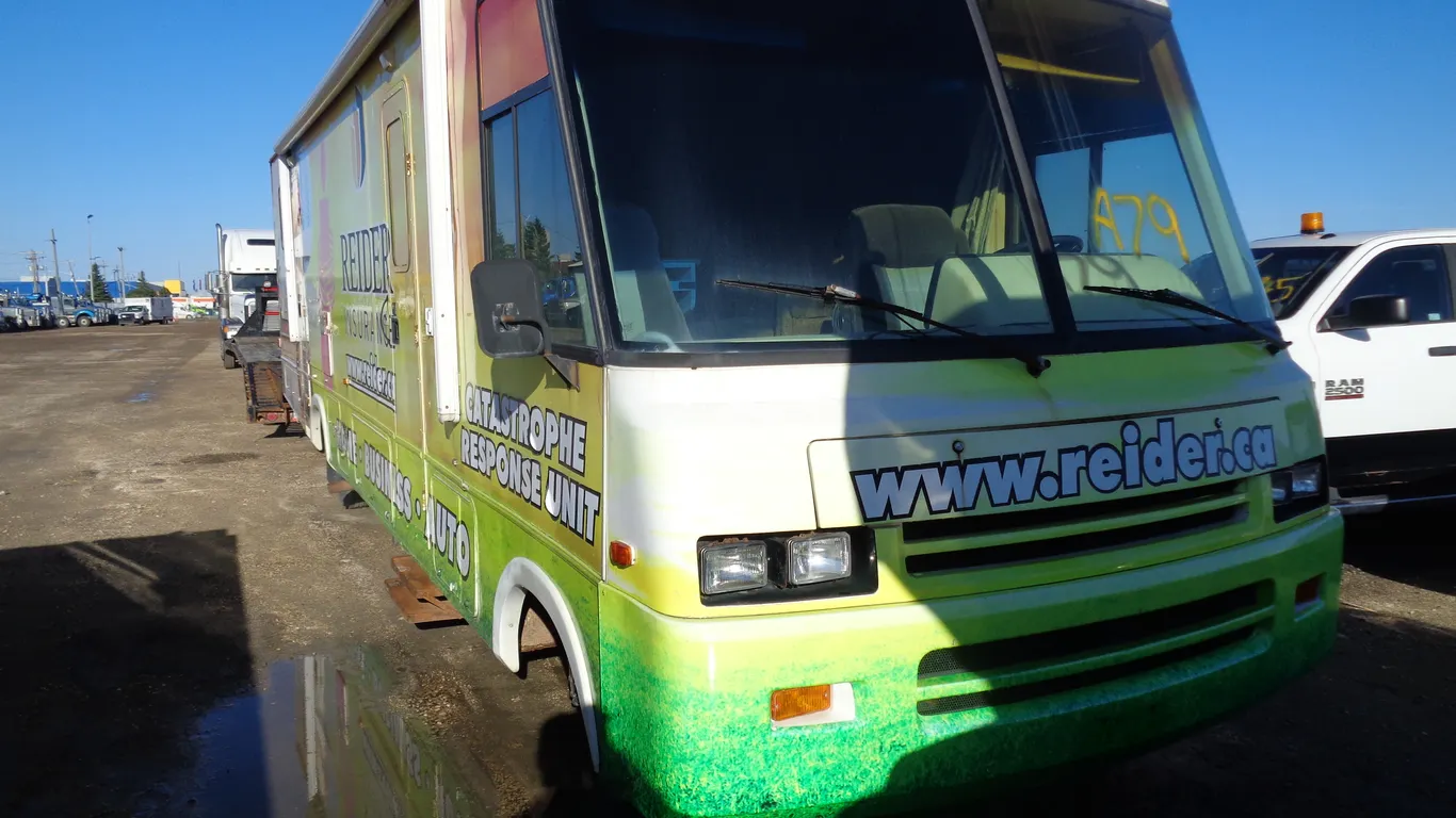 1994 Chevrolet P30 Motorhome Chassis