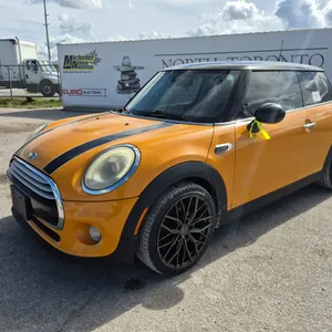 2015  MINI  Cooper 3-door  Base 2dr Hatchback 6M