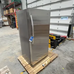 Whirlpool Stand Up Refridgerator