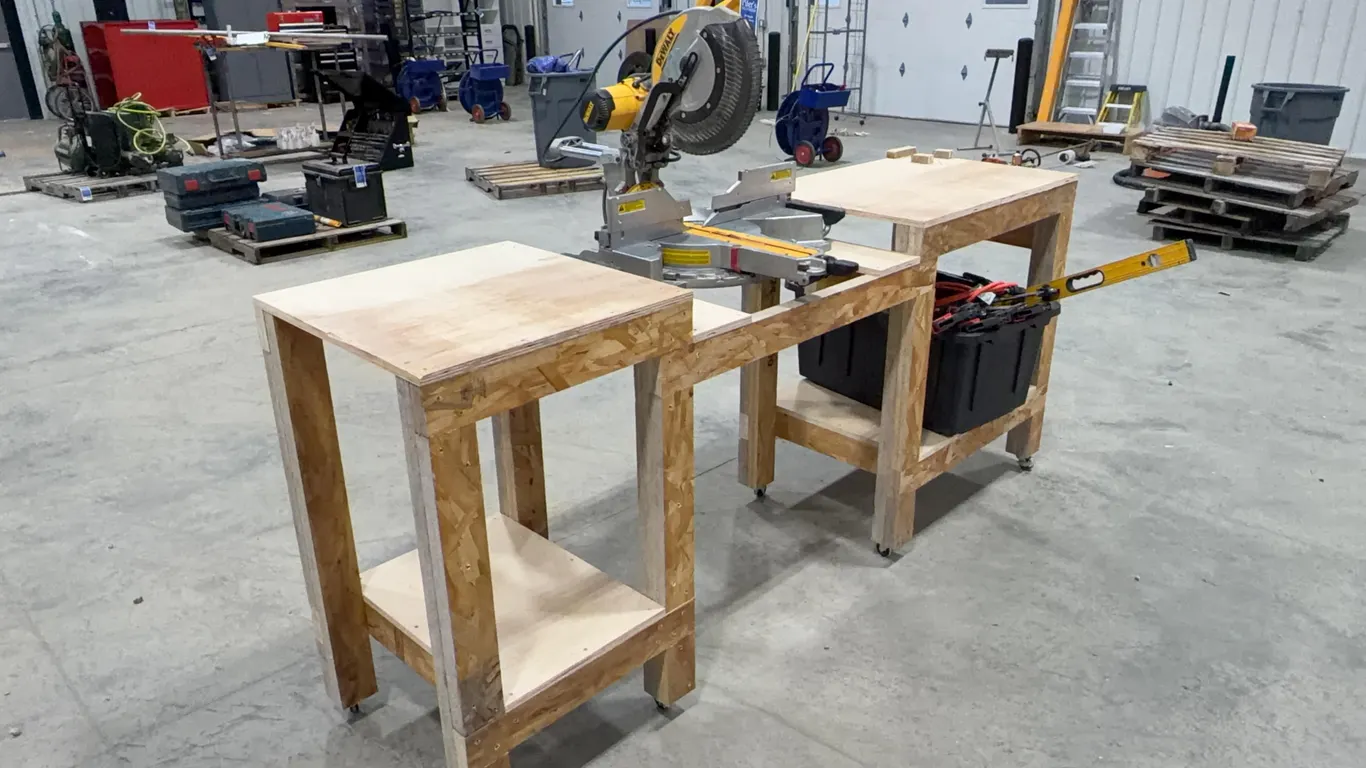 Dewalt Miter Saw with Table