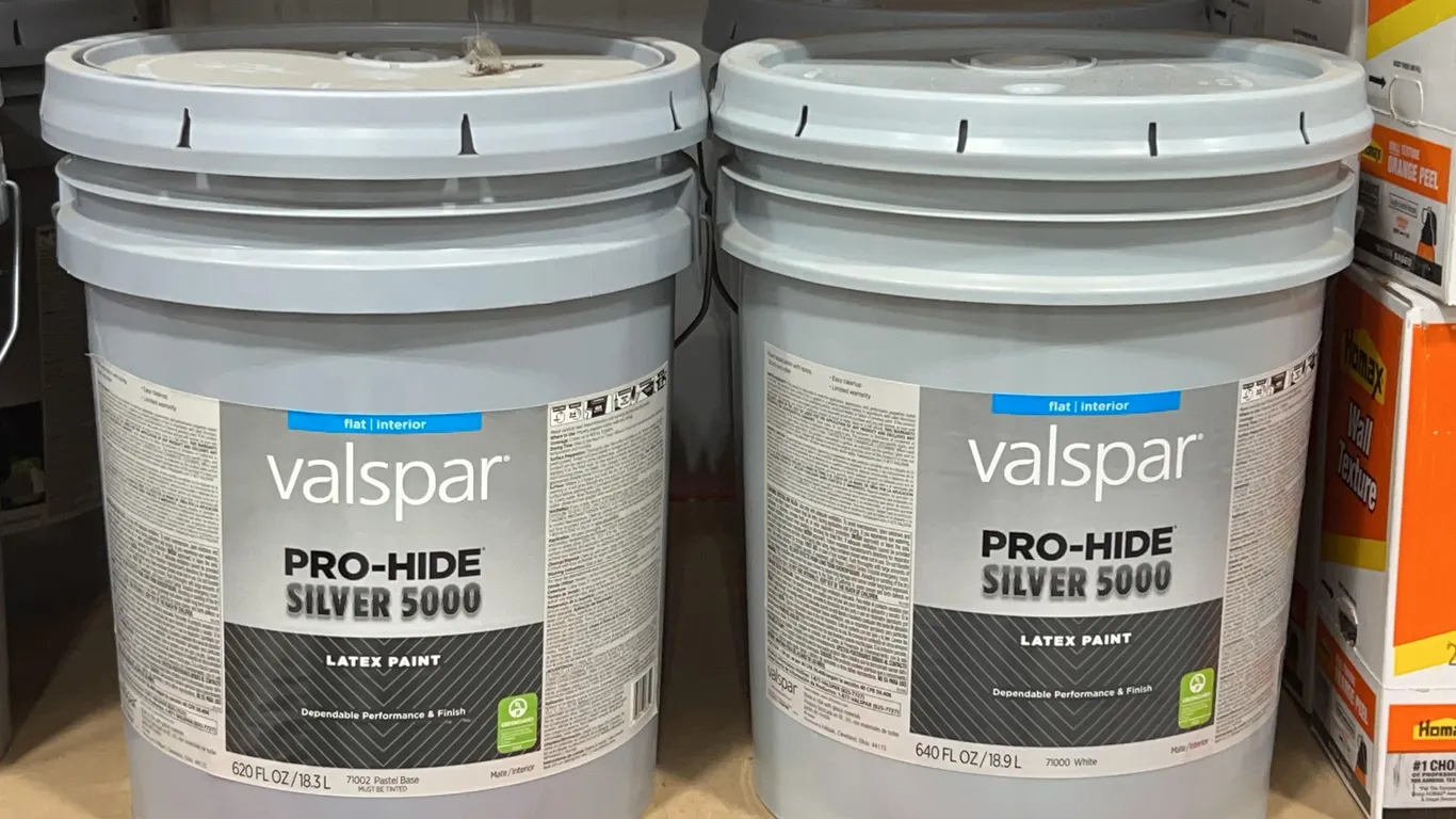 Valspar Pro-Hide Silver 5000 Flat Interior Paint