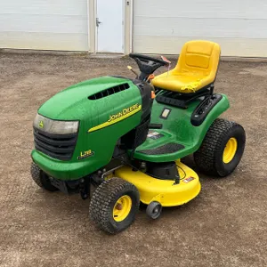 John Deere L118 Limited Edition Riding Lawn Mower