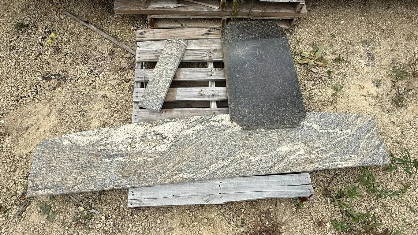 (3) Natural Stone Pieces