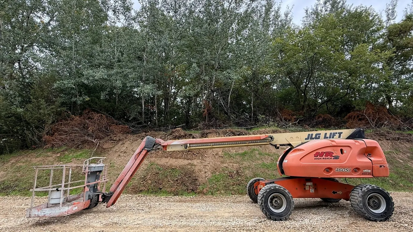 JLG Lift High Reach 2 460SJ Boom Lift