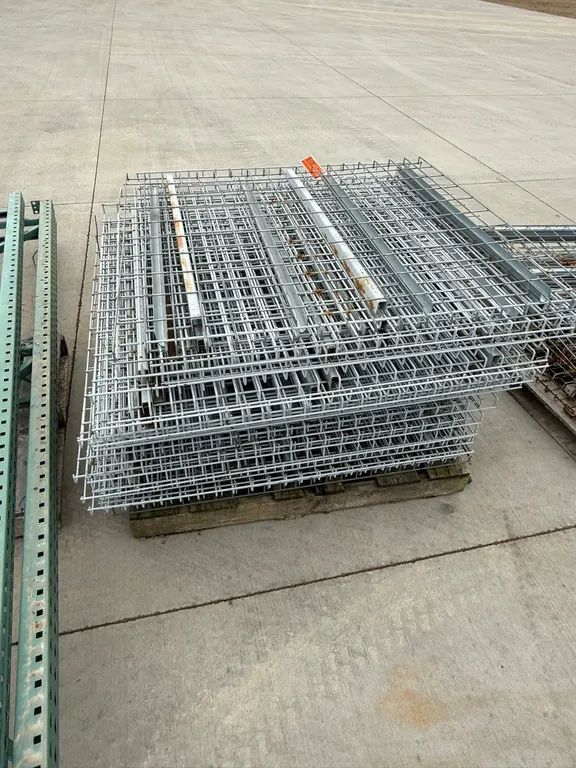 (25) Pallet Racking Shelf Grates
