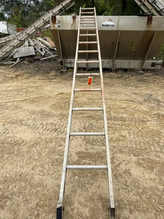 Aluminum 14' Ladder