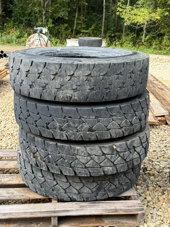 (4) 11R 22.5 Tires