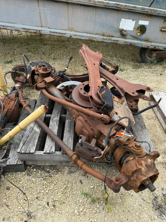 Ford Super Duty Axle and Associated Parts