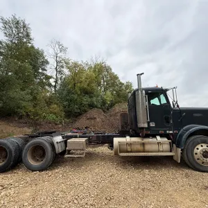 1986 Freightliner FLC120 Semi Truck