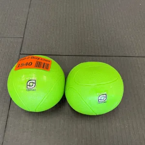 (2) 10lb Century Strive Medicine Balls