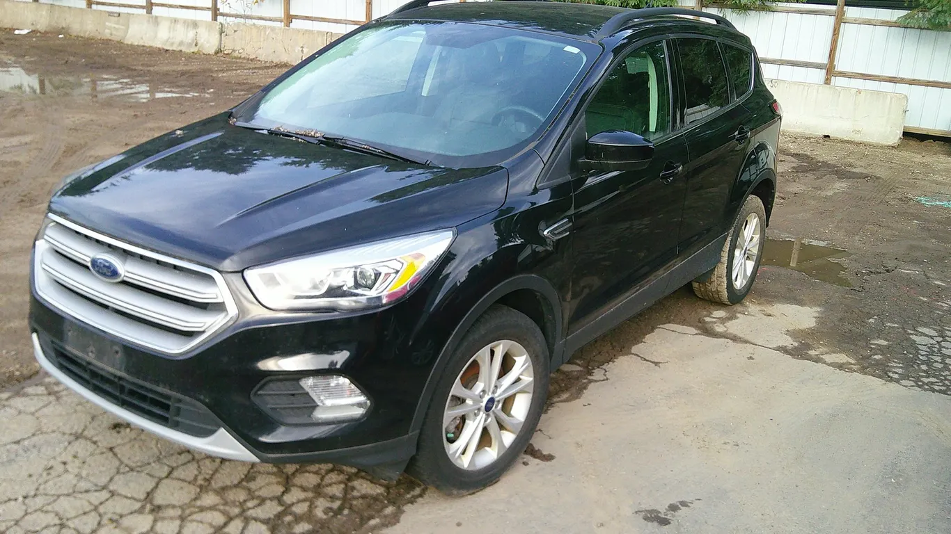 2018 Ford Escape Multipurpose Vehicle (MPV)