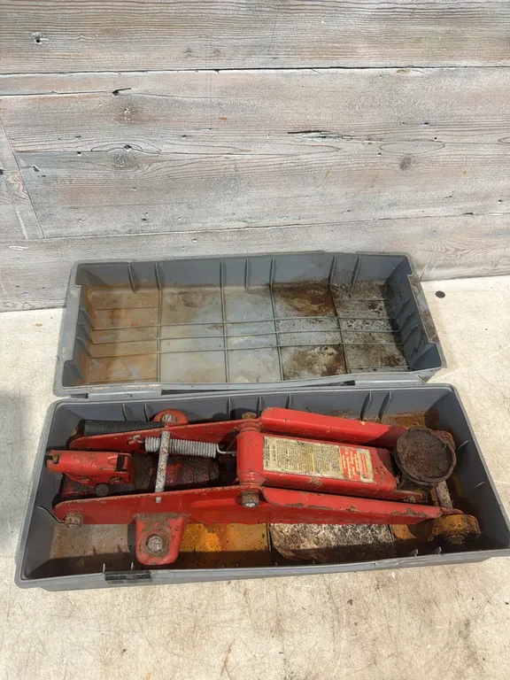 Floor jack