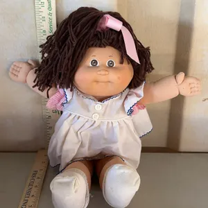 Vintage 1985 Cabbage Patch Kid Doll