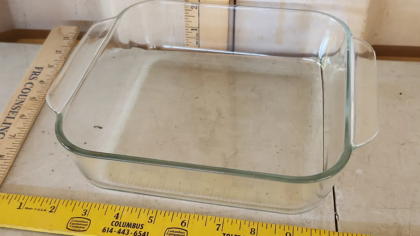 Pyrex 2 Qt. Clear Glass Sq. Baking Dish