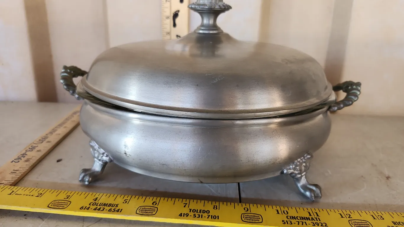 Vintage Colonial Pewter Boardman 143 Server W/Pyrex 3 Qt Clear Glass Baking Dish