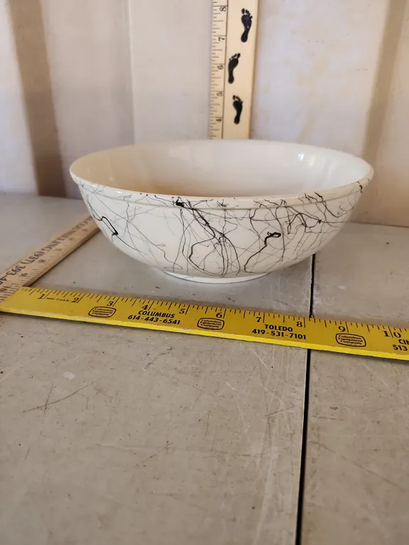 Vintage Brush U.S.A. 9" #P27 Pottery Bowl