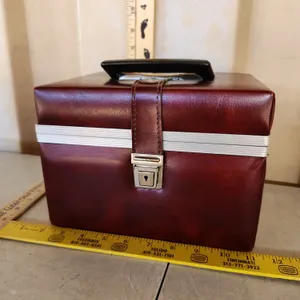 Vintage 8 Tracks & Carry Case 9"X7.25"X7"-Glen Campbell, Bobby Vinton, Cabaret, Superstar Of The 70S