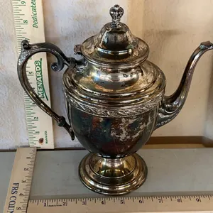 WM Rogers & Sons Spring Flowers 2002 Teapot 9.5" Tall