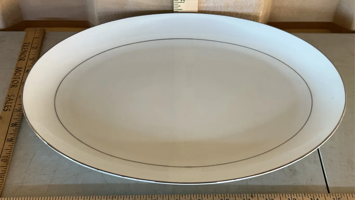 Mikasa Fine China Citation Platter Made In Japan 16.25"X12"