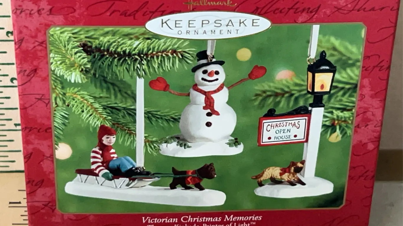 2001 Hallmark Keepsake Victorian Christmas Memories 3 Ornament Set