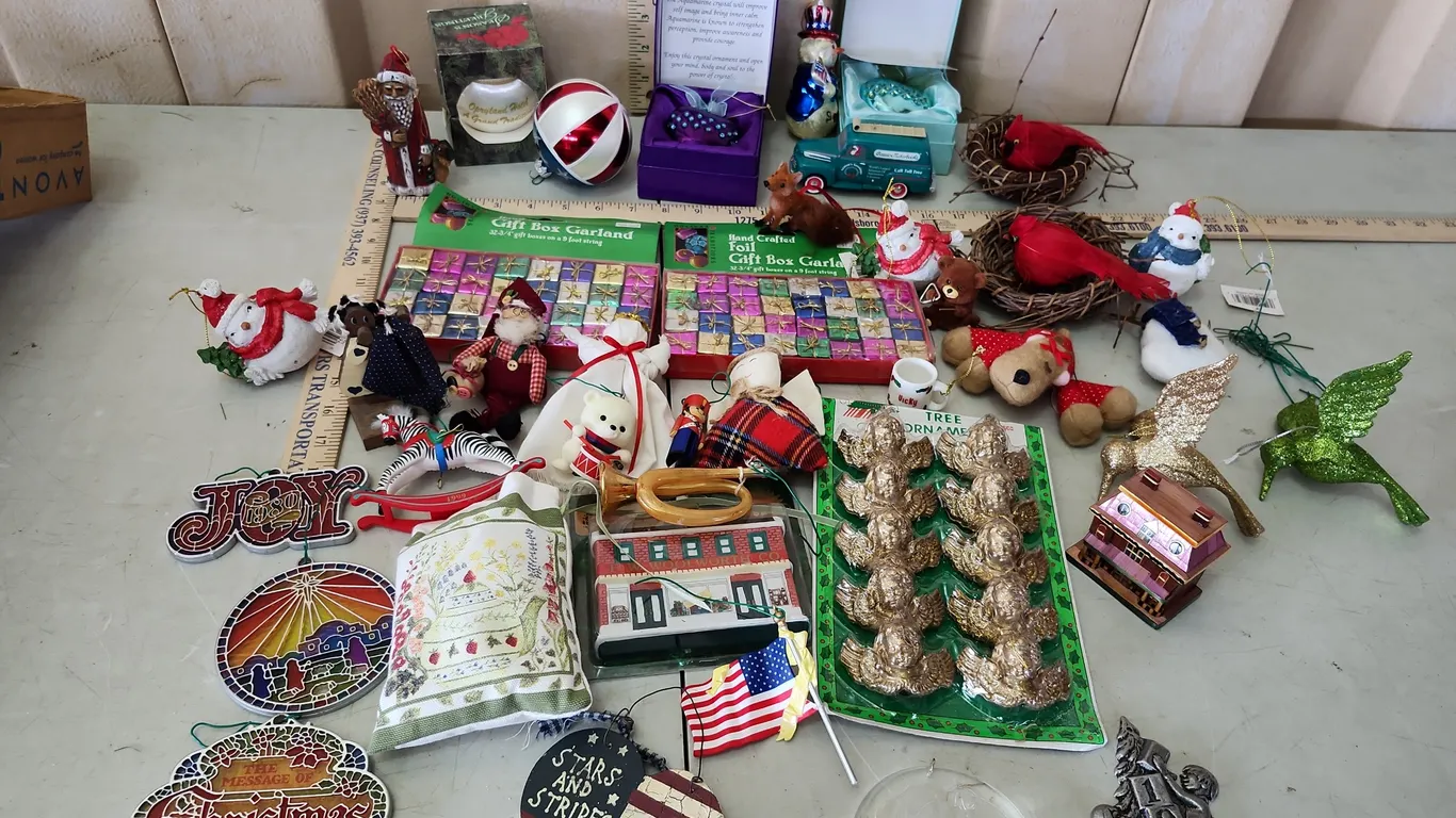 Assorted Christmas Ornaments, Gift Box Garland, Etc.