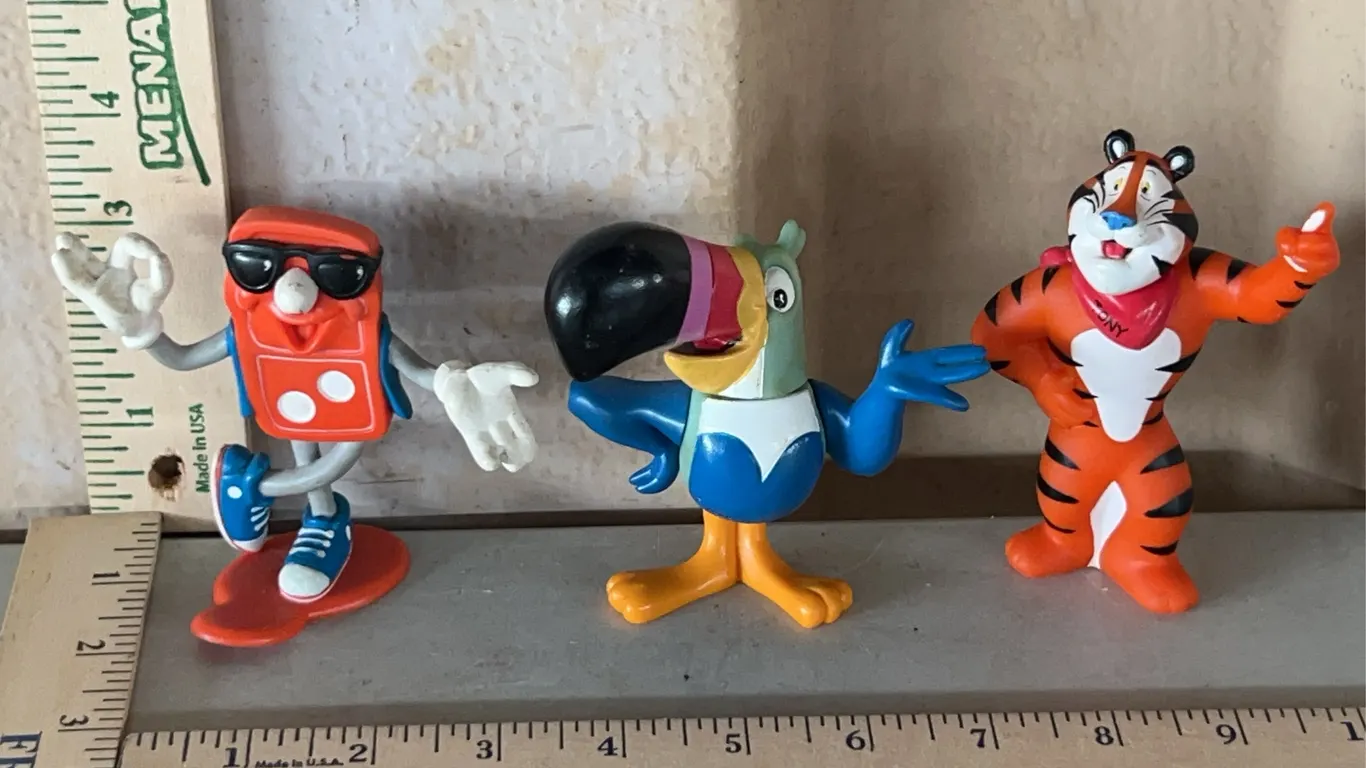 Vintage Advertising Toys-Tony The Tiger, Dominos, & Fruit Loops
