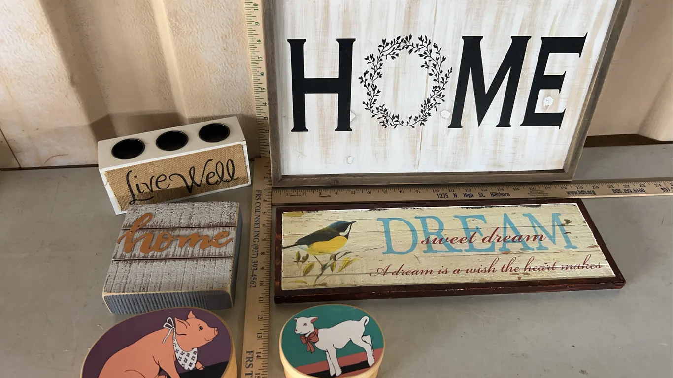 Assorted Wood Decor