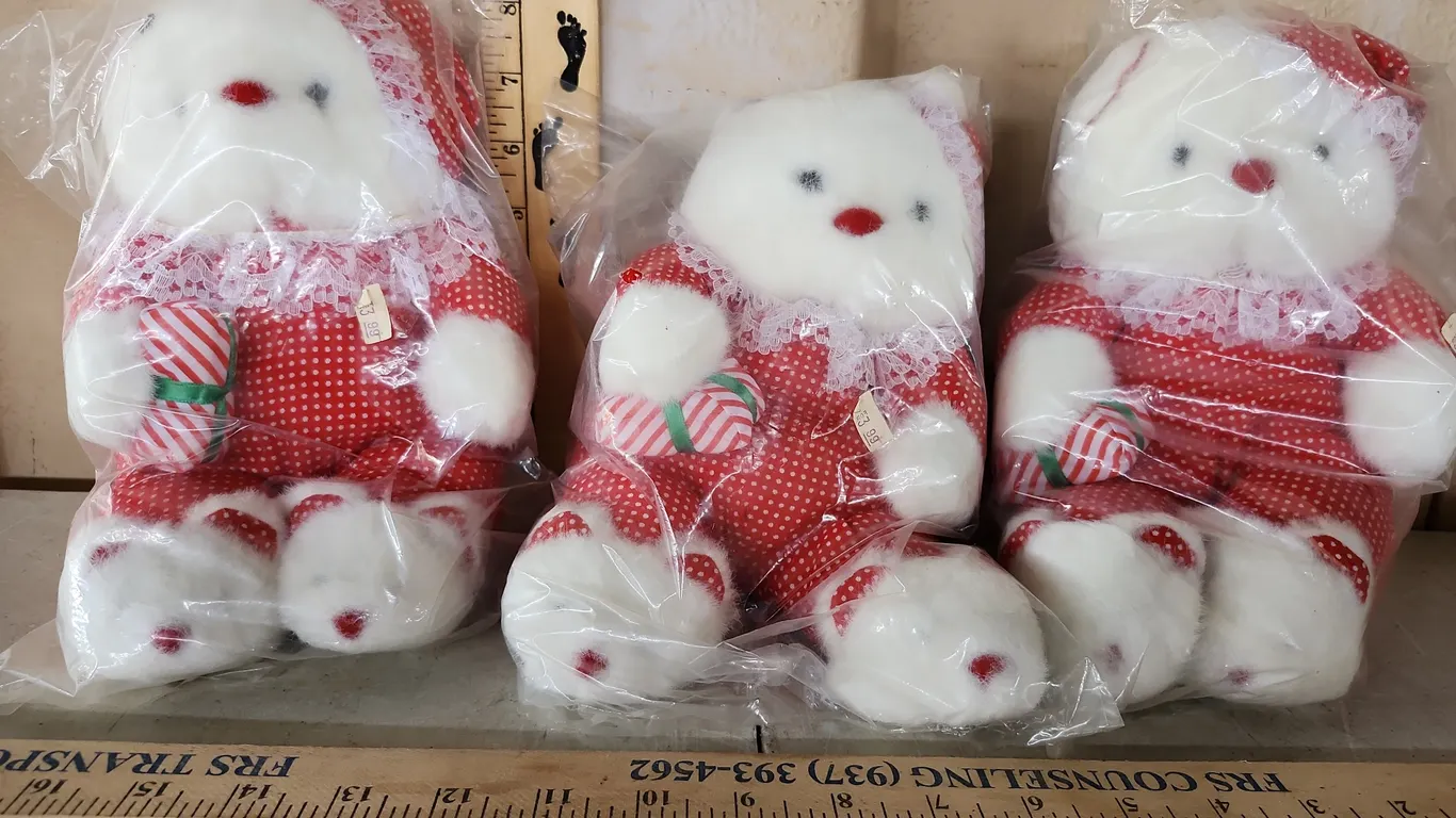 3 Vintage Holiday Bears