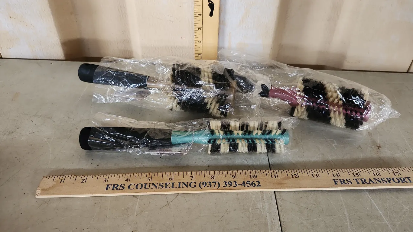 3 Brushes