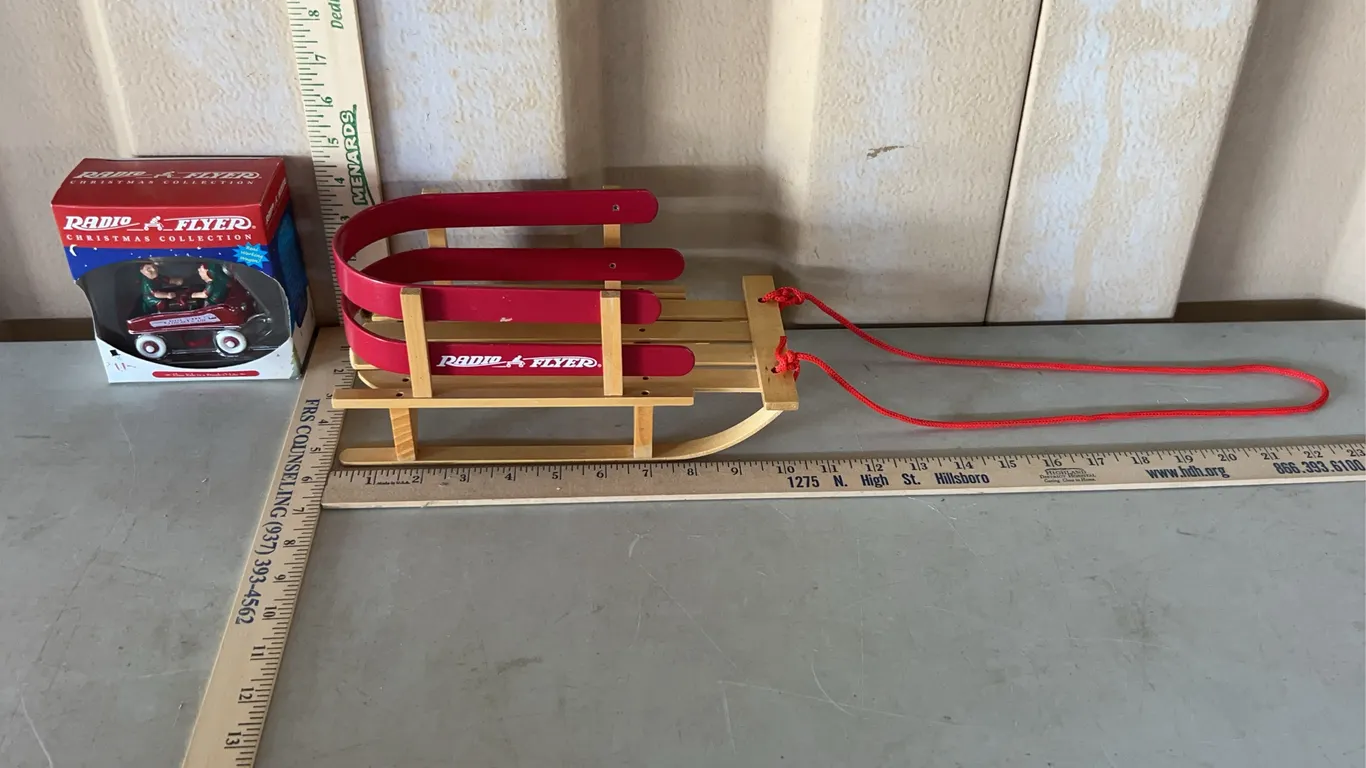 Radio Flyer Sled & Elves Wagon Ornament