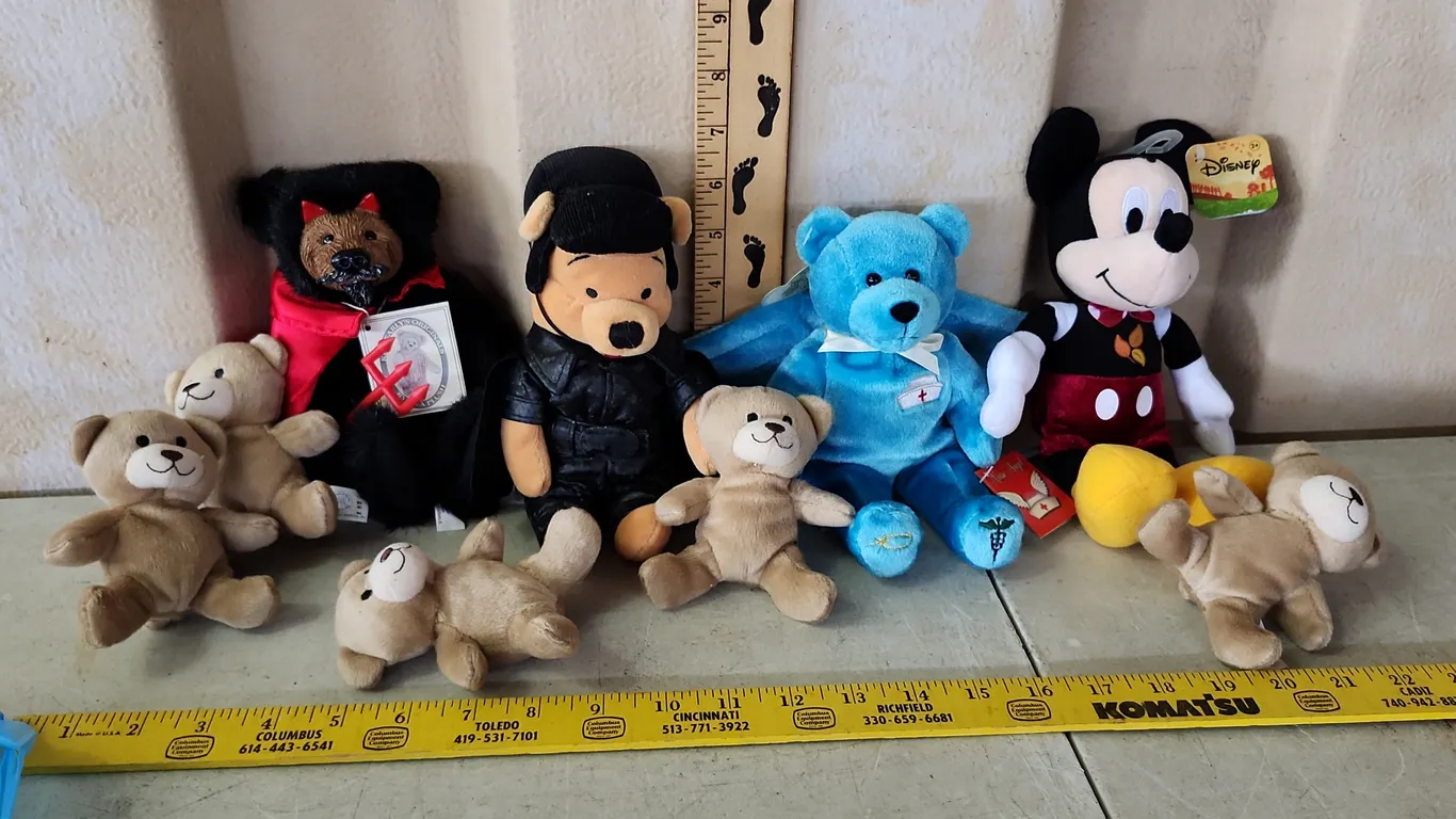 Plush Animals-Mickey, Winnie The Pooh, Bears, Etc.