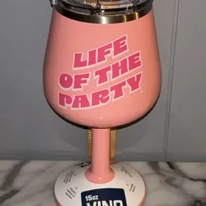 New Orca Vino 15 oz Insulated Wine Cup "Life Of The Party" Pink
