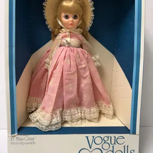 Vogue Dolls 15" Miss Ginny Pretty & Poseable in Box