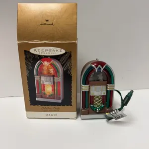 Hallmark 1996 Jukebox Party Keepsake Ornament with Box
