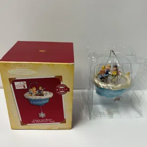 Hallmark 2005 Crack the Whip! Peanuts Gang Ornament