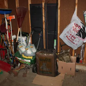 Lawn & Garden Supplies
