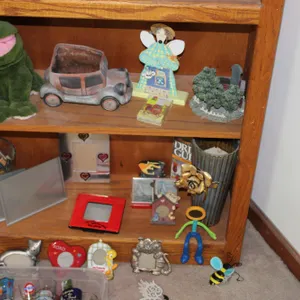 Décor & Collectibles