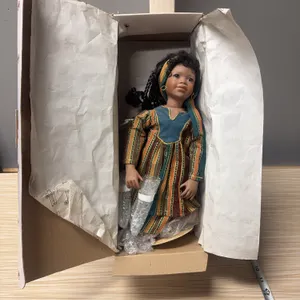 Kenya Doll ~ Passport to Friendship ~ 1995