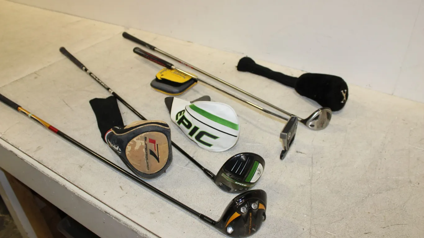 Golf Clubs & Accessories