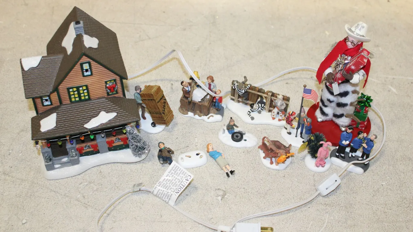 Christmas Village Décor